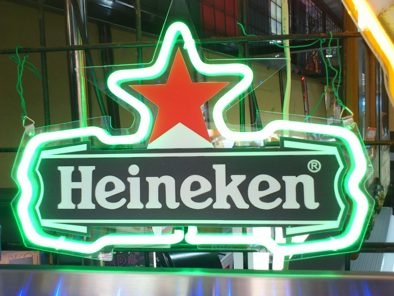 ネオンサイン 幅28×縦35cm ハイネケン Heineken ネオン看板 